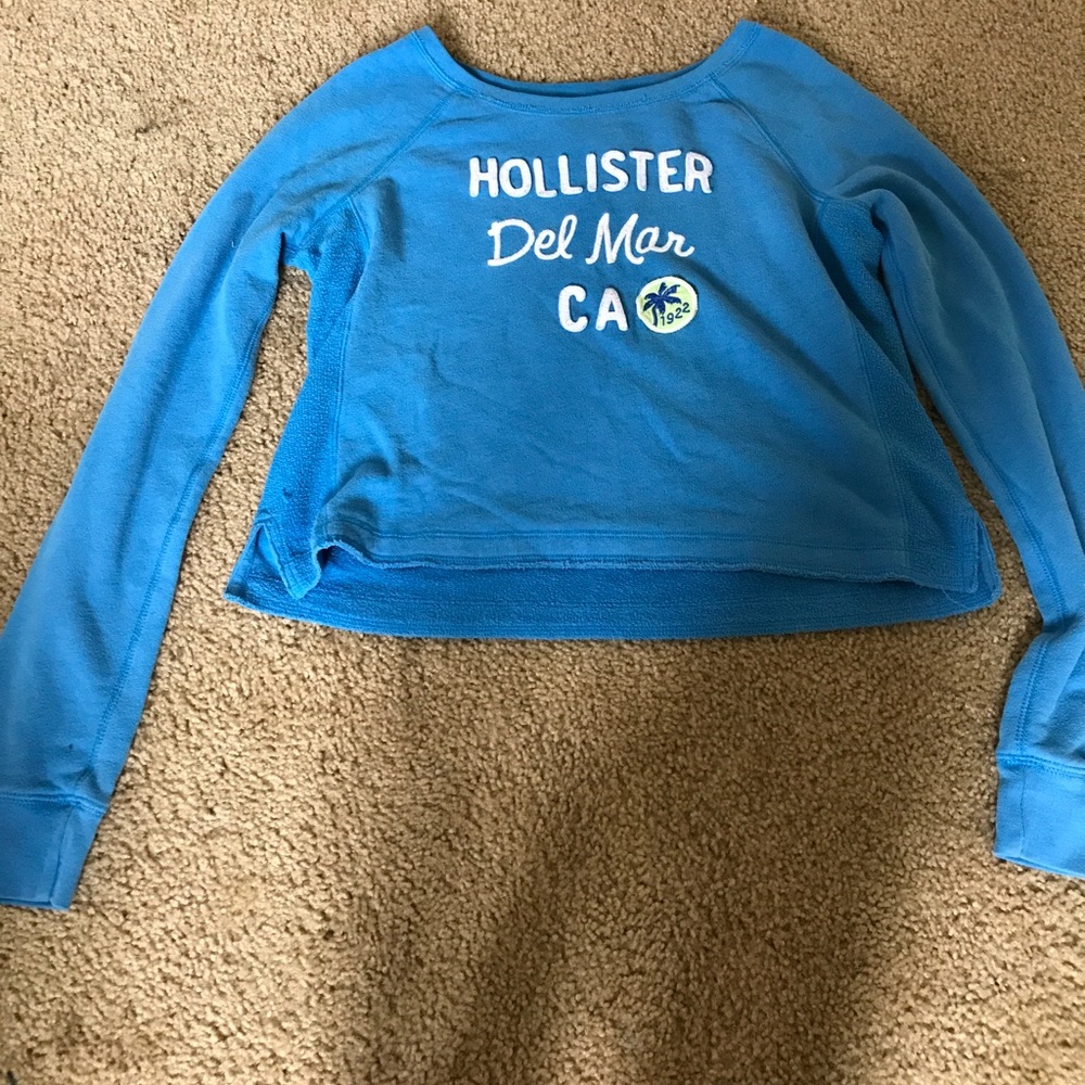Hollister crop top sweater!