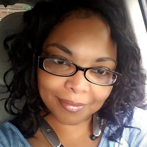 Meet your Posher, Deanna