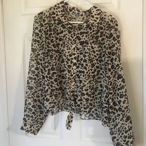 Tie up cheetah long sleeve