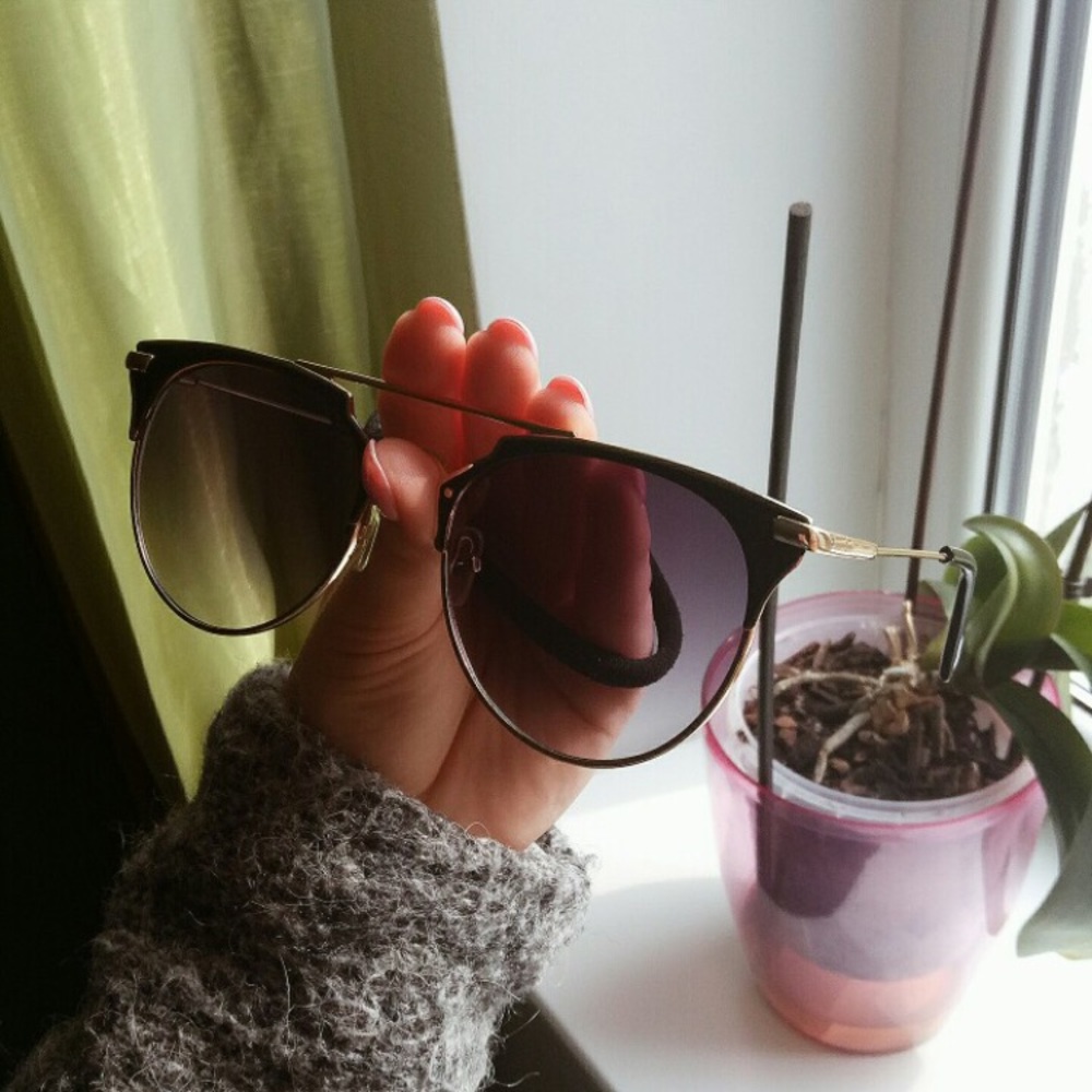 Aviator Mirrored Sunglasses- Gray