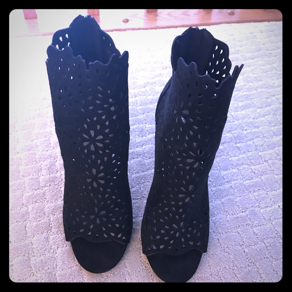 Aldo Black Heels
