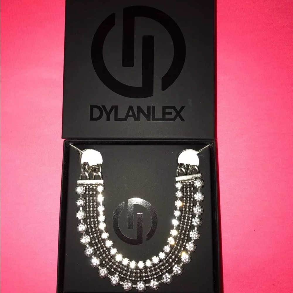 New Dylanlex Swarovski Crystal Necklace
