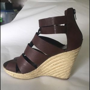 Brown Wedge sandals size 10  jute heels zip back