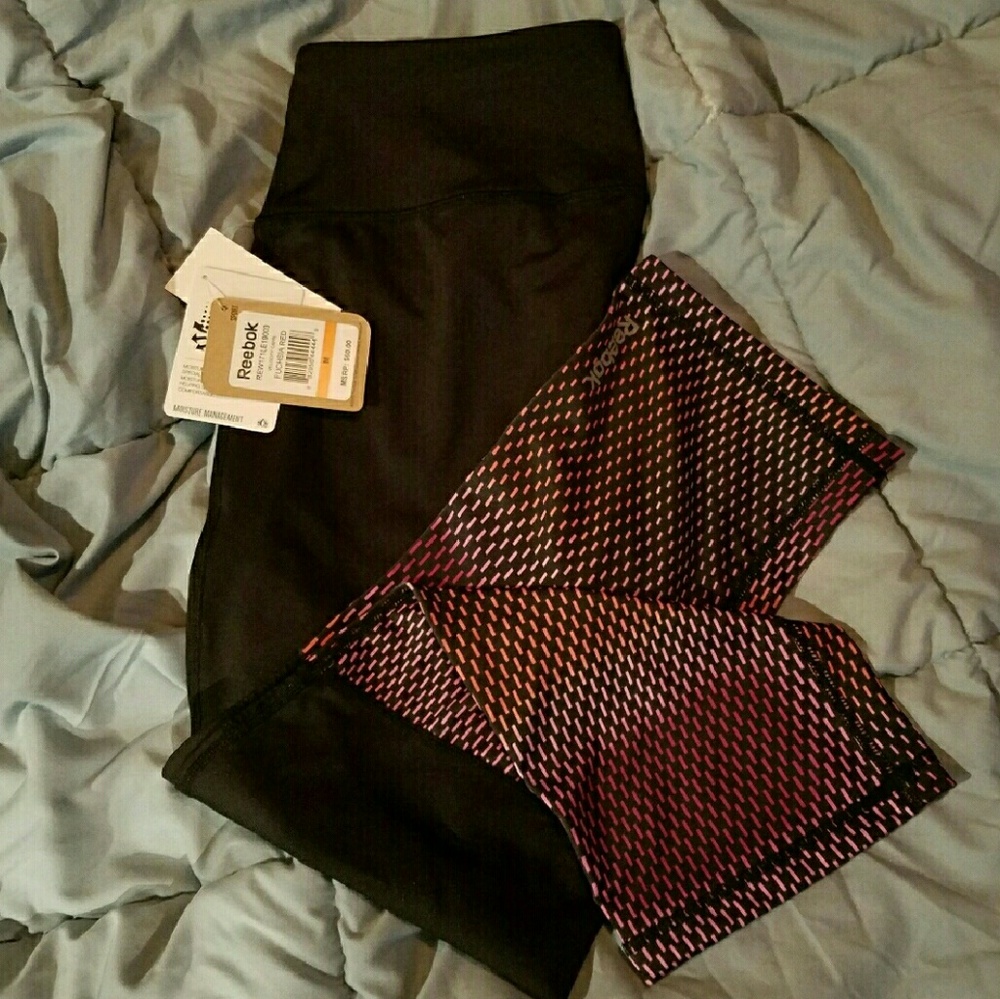 NWT Reebok Active crop pants