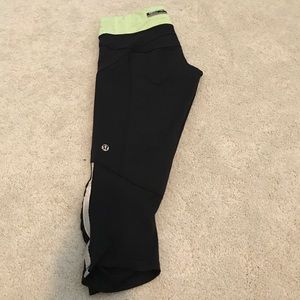 Lululemon Ruched Capris Leggings