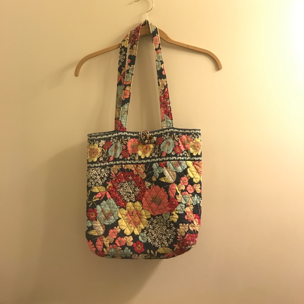 Vera Bradley tote