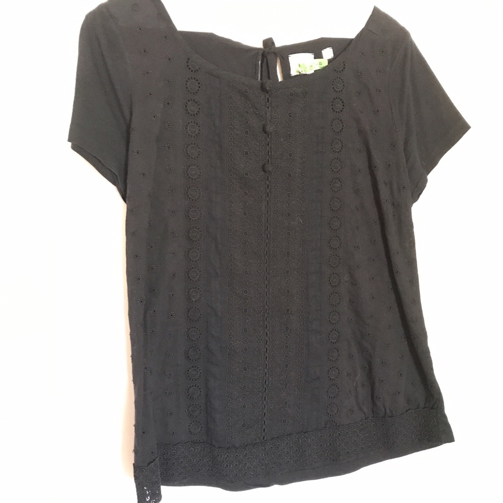 Black top great condition