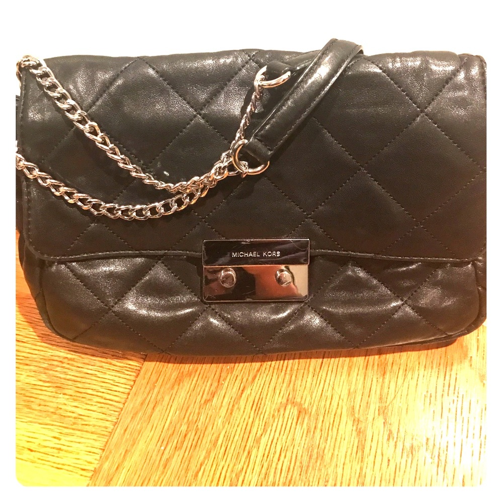 Michael kors cross body