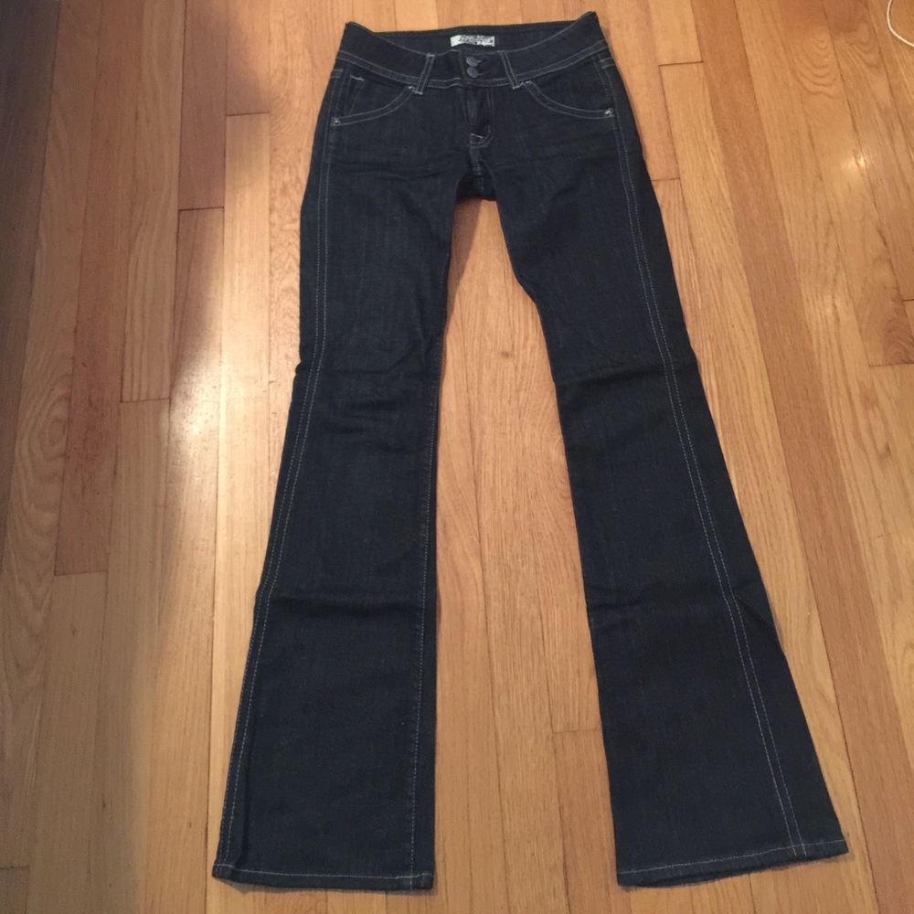 HUDSON boot cut flap pocket jeans size 25