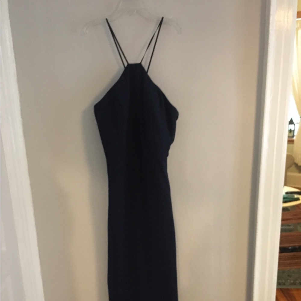 Form fitting bridesmaid dress! Hemmed for 5'5
