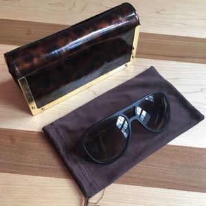 Tory Burch aviator style sunglasses