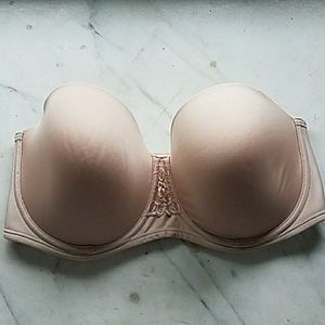 38DD Nude Strapless Bra - Never Worn
