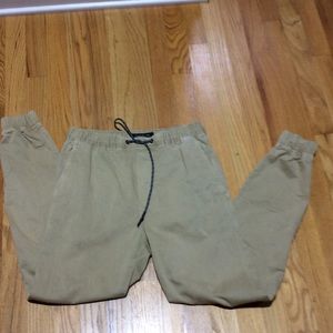 Khaki American Eagle Joggers