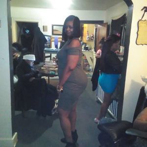 Meet your Posher, Tonya