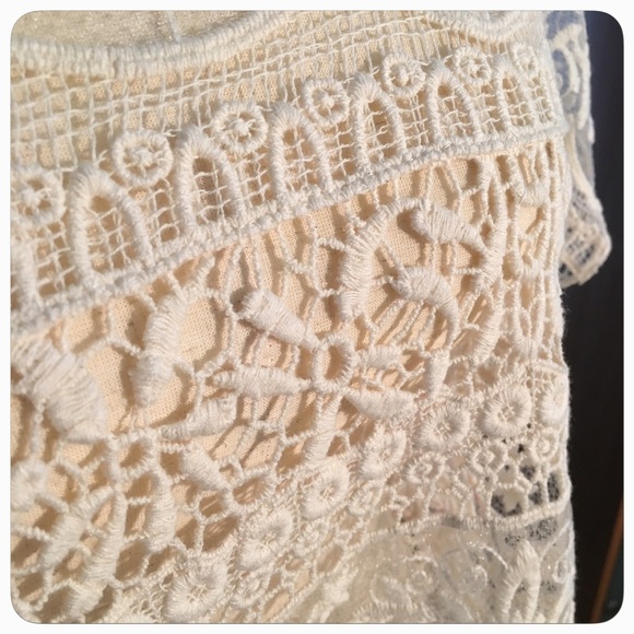 Crocheted Boxy Sheer Top - Picture 3 of 4