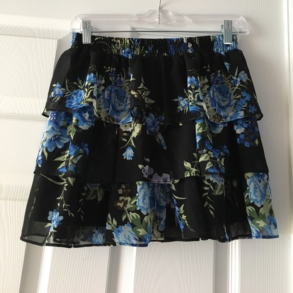 Black floral ruffled skirt