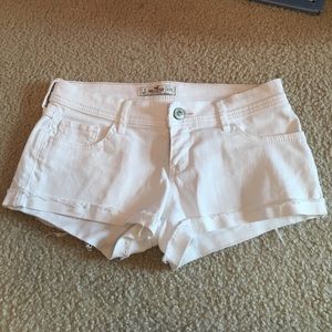 Hollister White Jean Shorts (size 3)