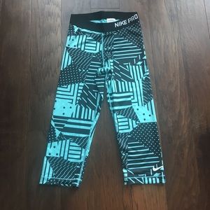 Nike Pro leggings