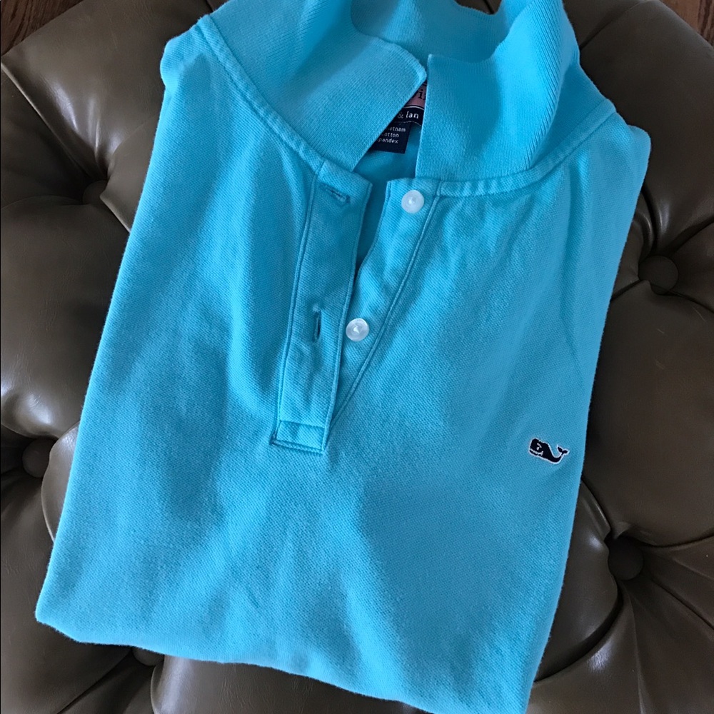 Vineyard Vines Collared shirt