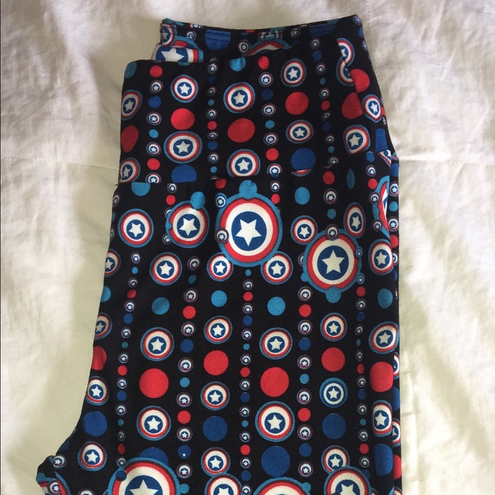 Captain America Lularoe leggings Os