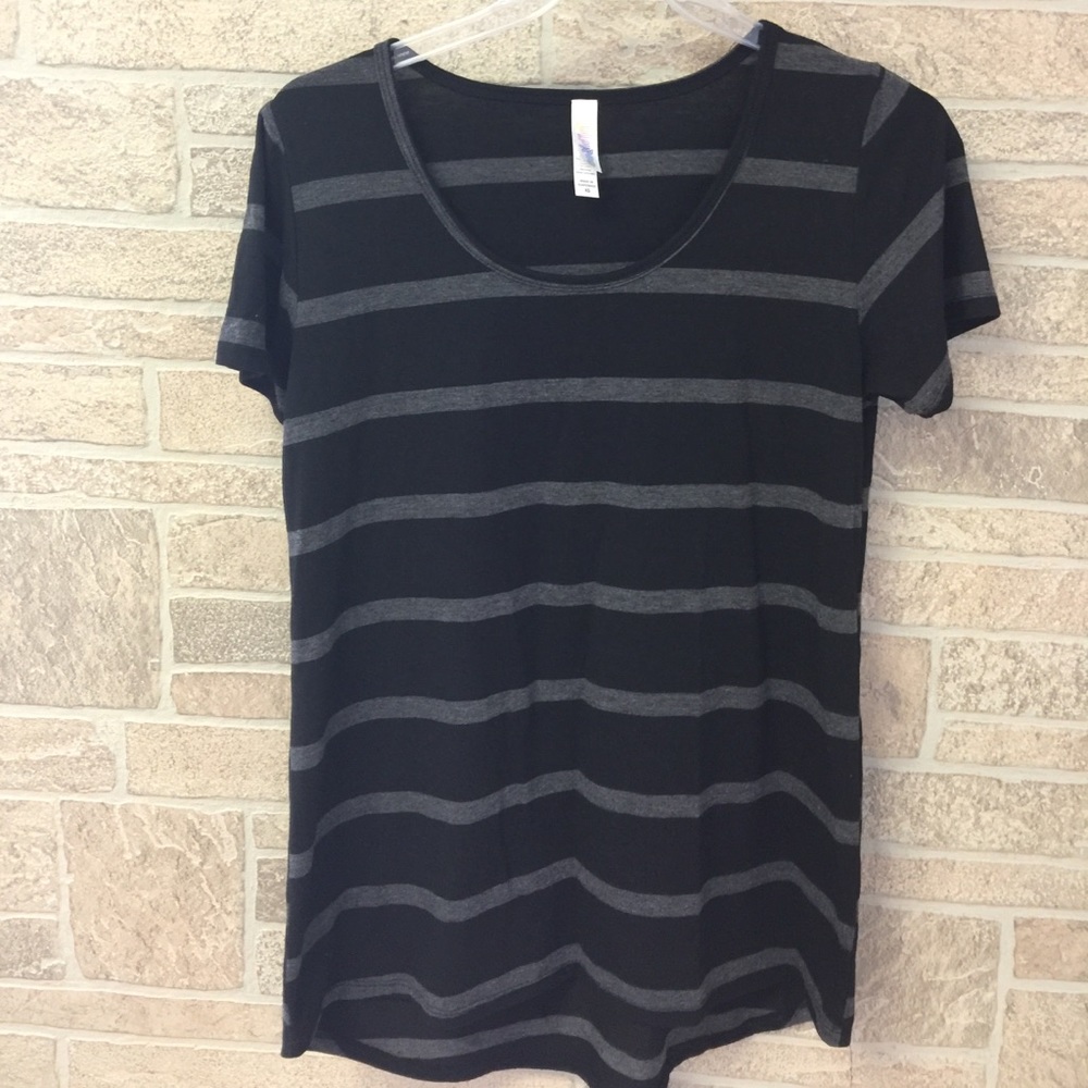 Lularoe classic t