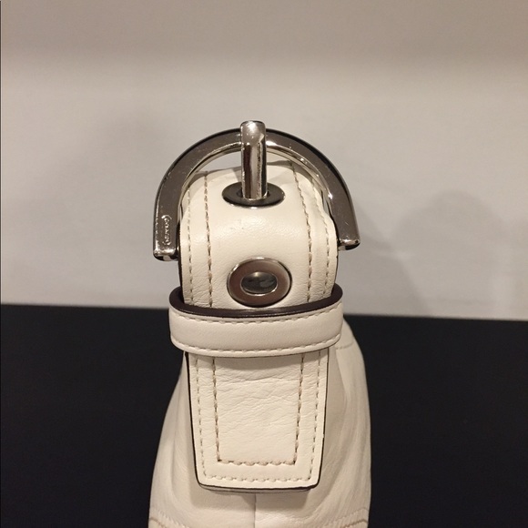 COACH - Leather Cream/White Mini Hobo - Picture 5 of 6