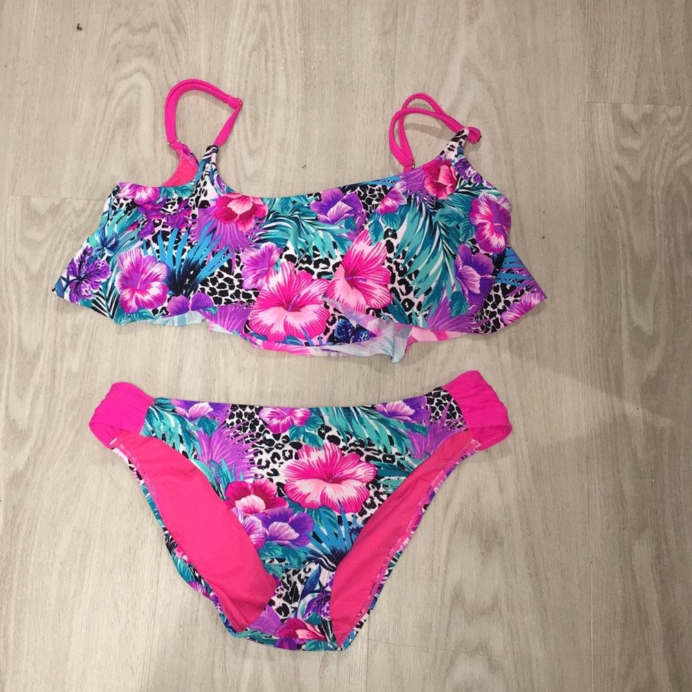 Full bathing suit