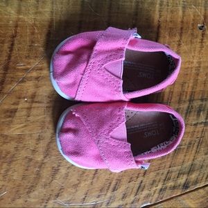 Pink tiny toms
