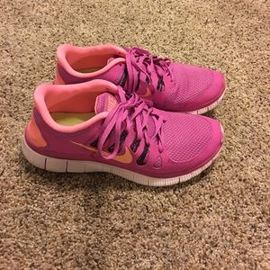 WOMEN NIKE FREE RUN 5.0