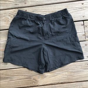 Black Columbia cargo short