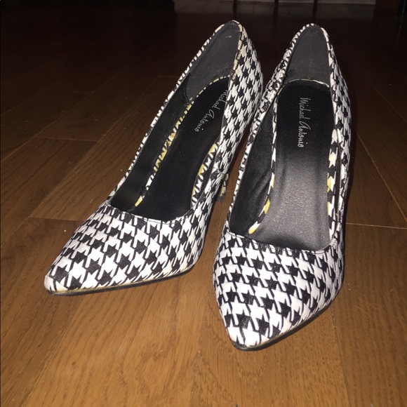 micheal antonio Shoes - Houndstooth heels