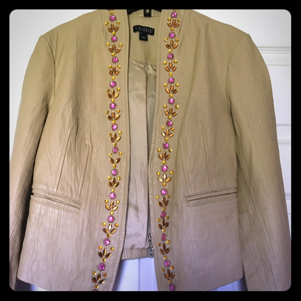 Venus light brown jacket