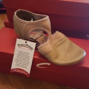 Women's Capezio Pedini Femme jazz shoe