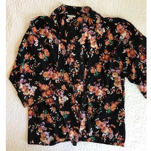 ⭐️Pleione flower Kimono.