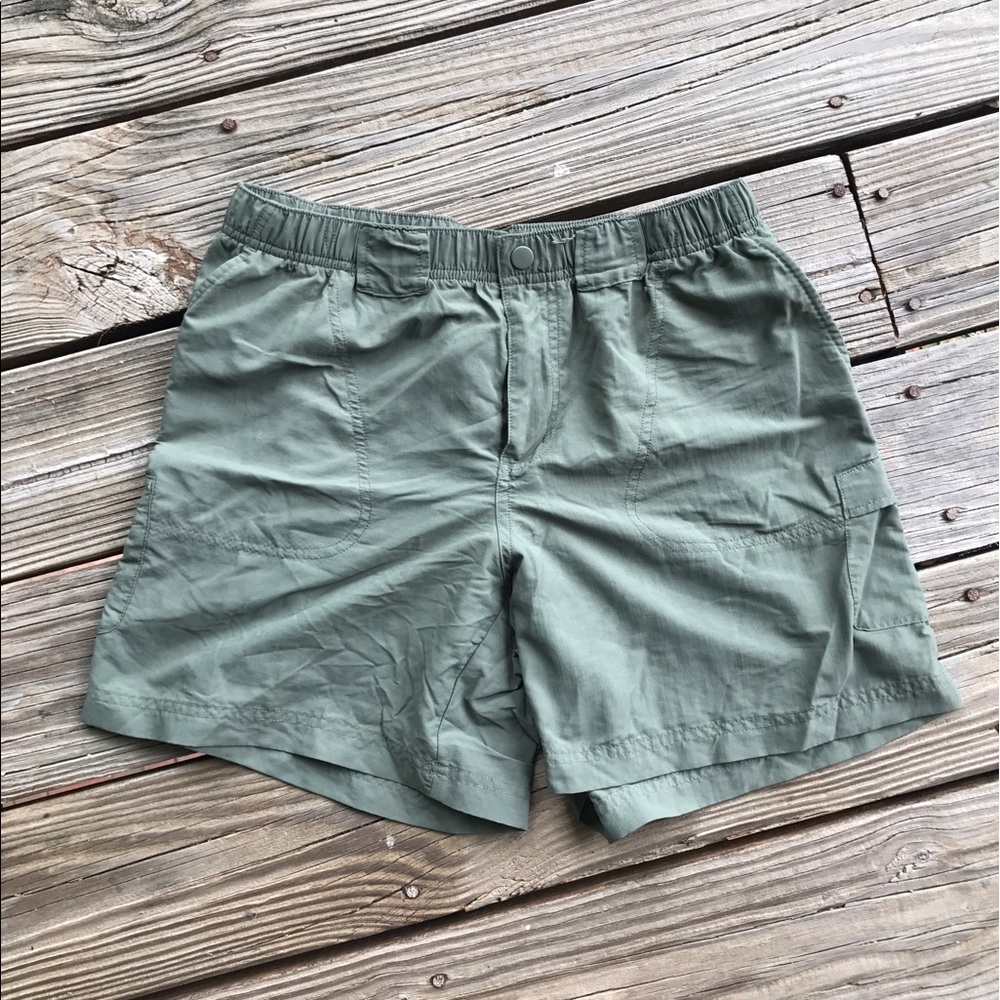 Green Columbia cargo short