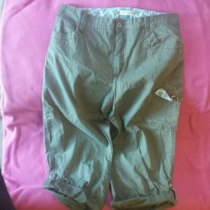 Lee brand just below the waist size 10 medium