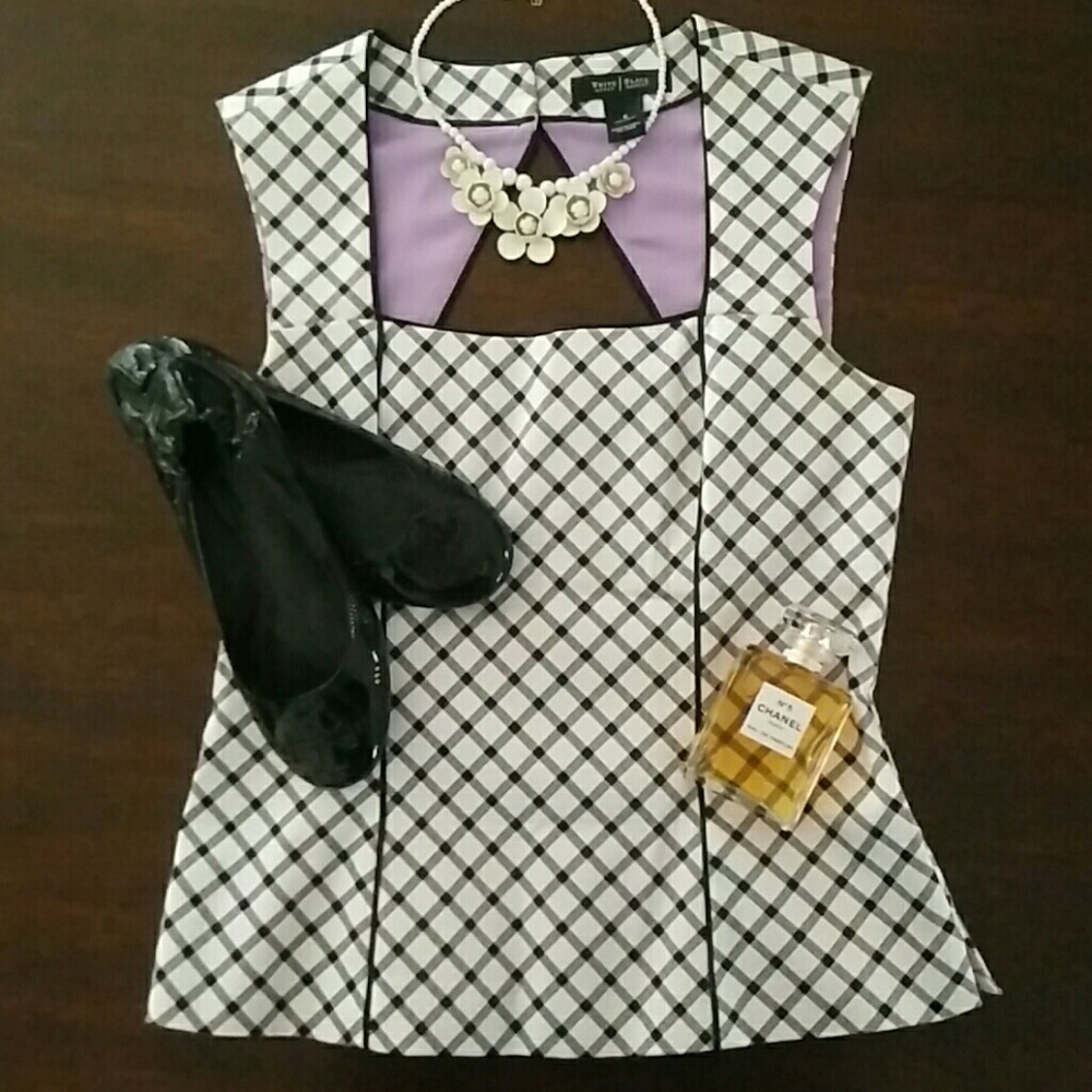 Sale! 🌟WHBM Adorable gingham black and white top