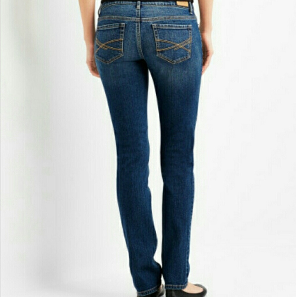 Aeropostale Curvy Mid Rise Skinny Jeans - Picture 3 of 3