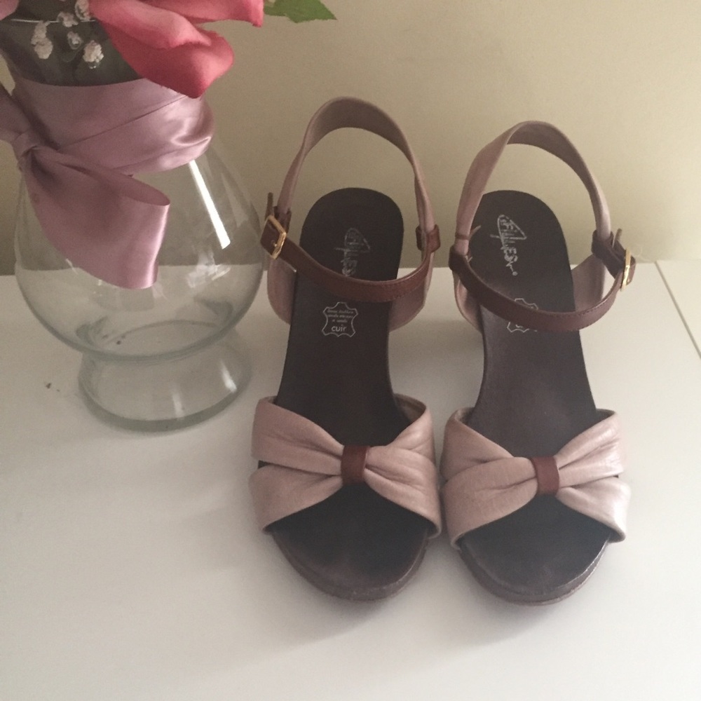 Pink leather ankle strap sandals