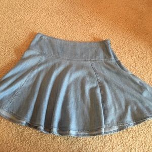 Hollister Flowy Jean Skirt (SIZE 3)