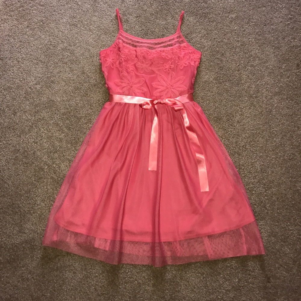 Delia's pink dress