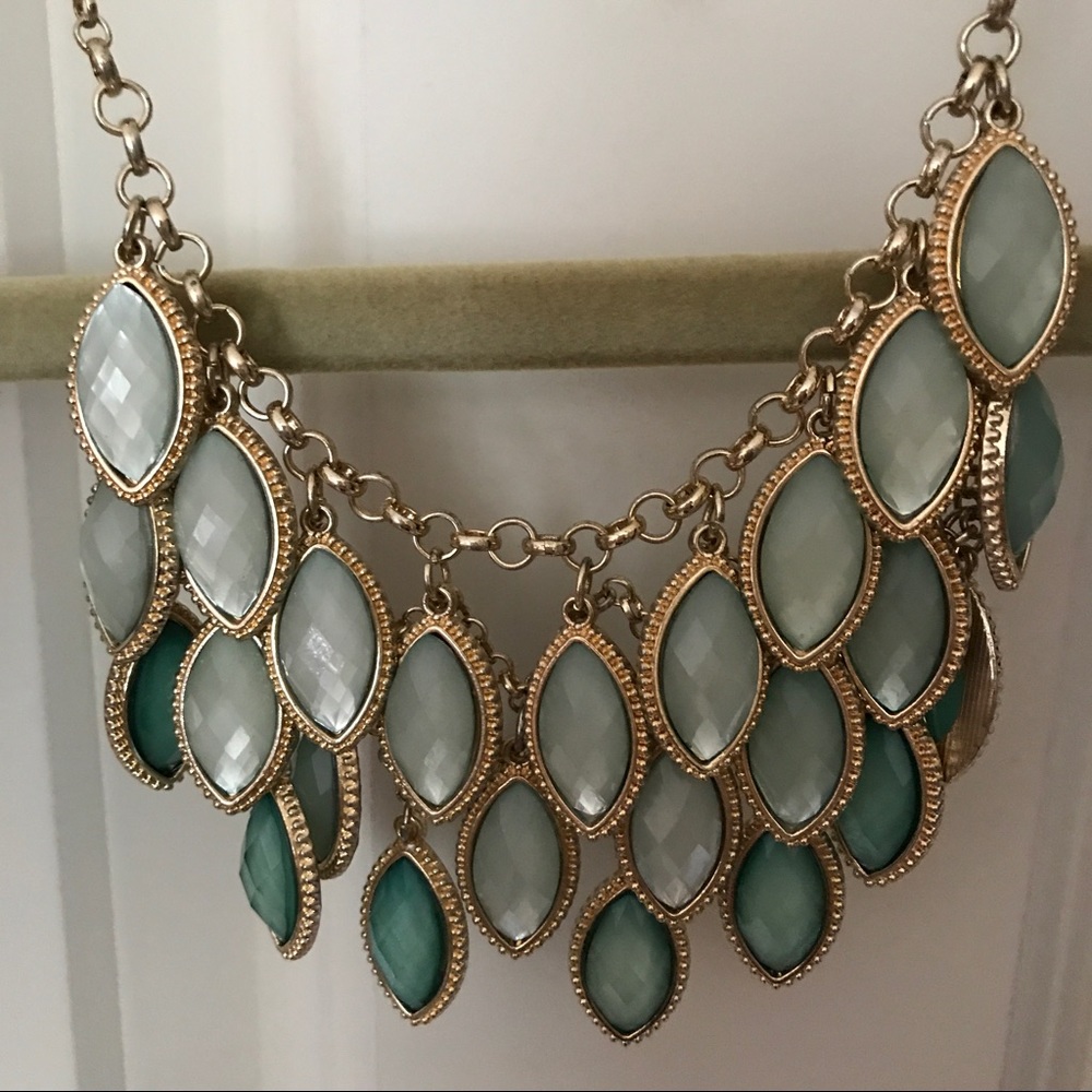 Summer cascading necklace! 🌸