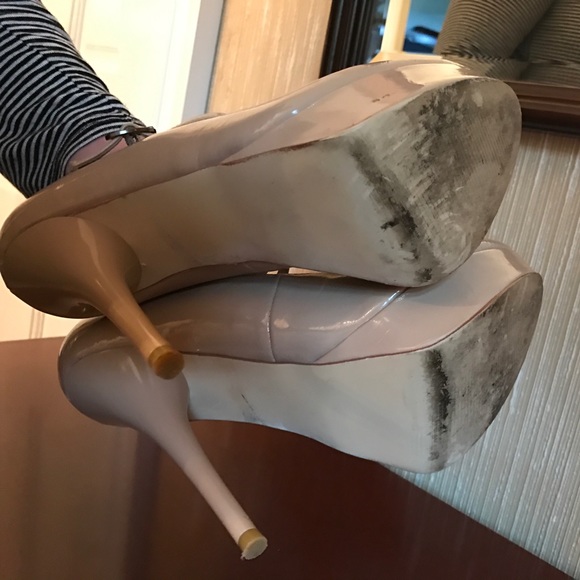 Nude Steve Madden Platform Pump - Picture 6 of 7