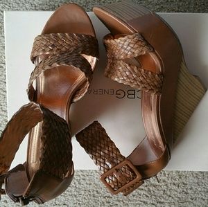 BCBGeneration  Almond Roll weave/ vanchetta  shoes