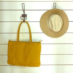 Tucano Italian Leather laptop/briefcase.  EUC!