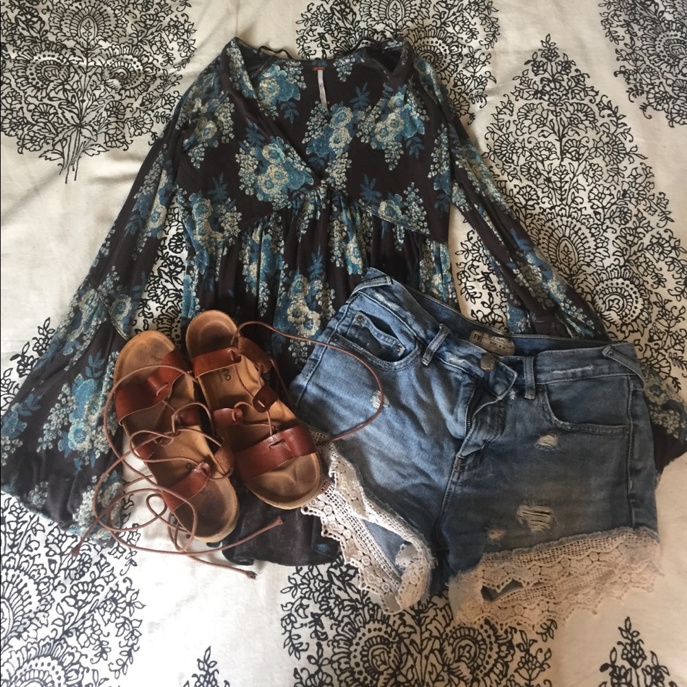 Free People Floral Hippie Sleeve Blouse