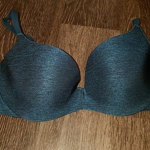 VS Pink light lift bra