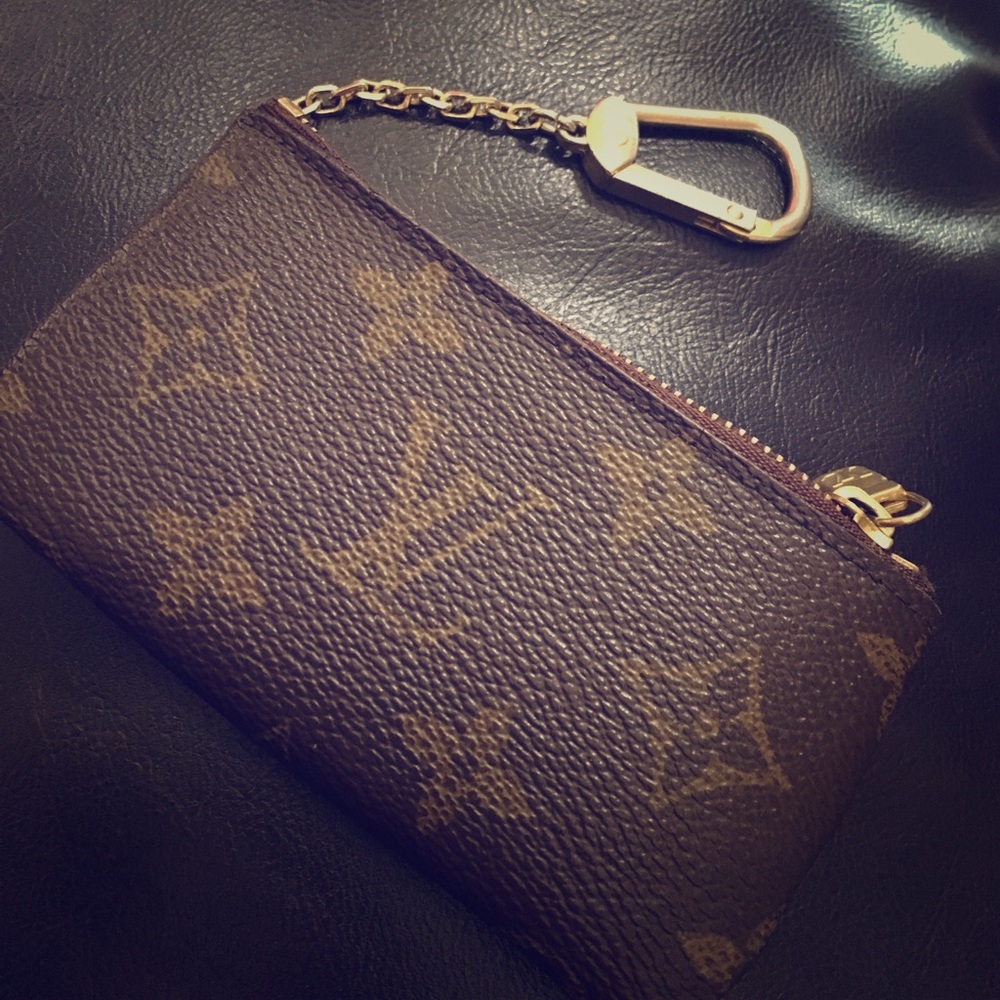 LV Key pouch