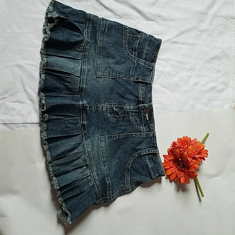 Denim skirt