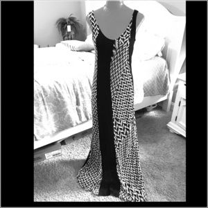 Ella Moss black and white maxi dress